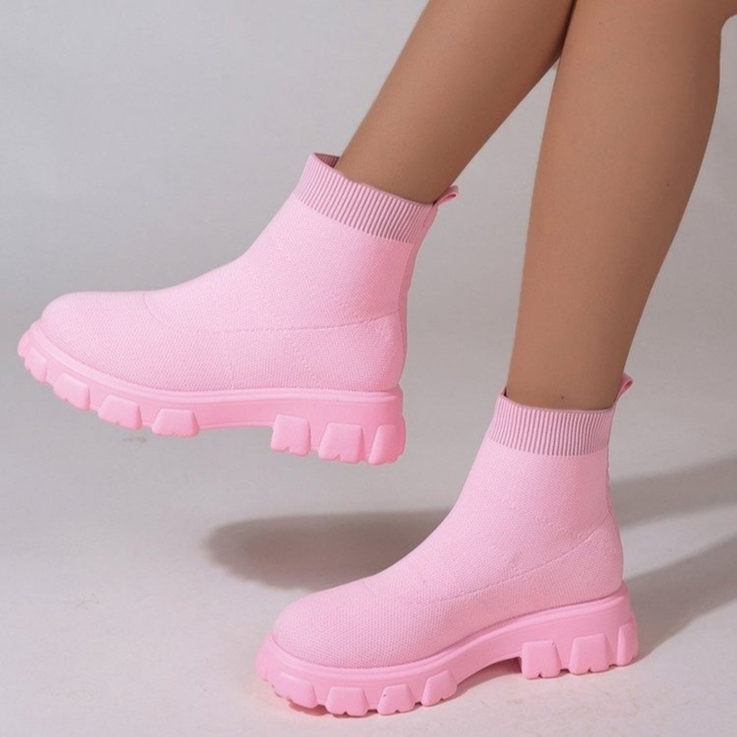 Michelle Mesh Round Toe Platform Boots