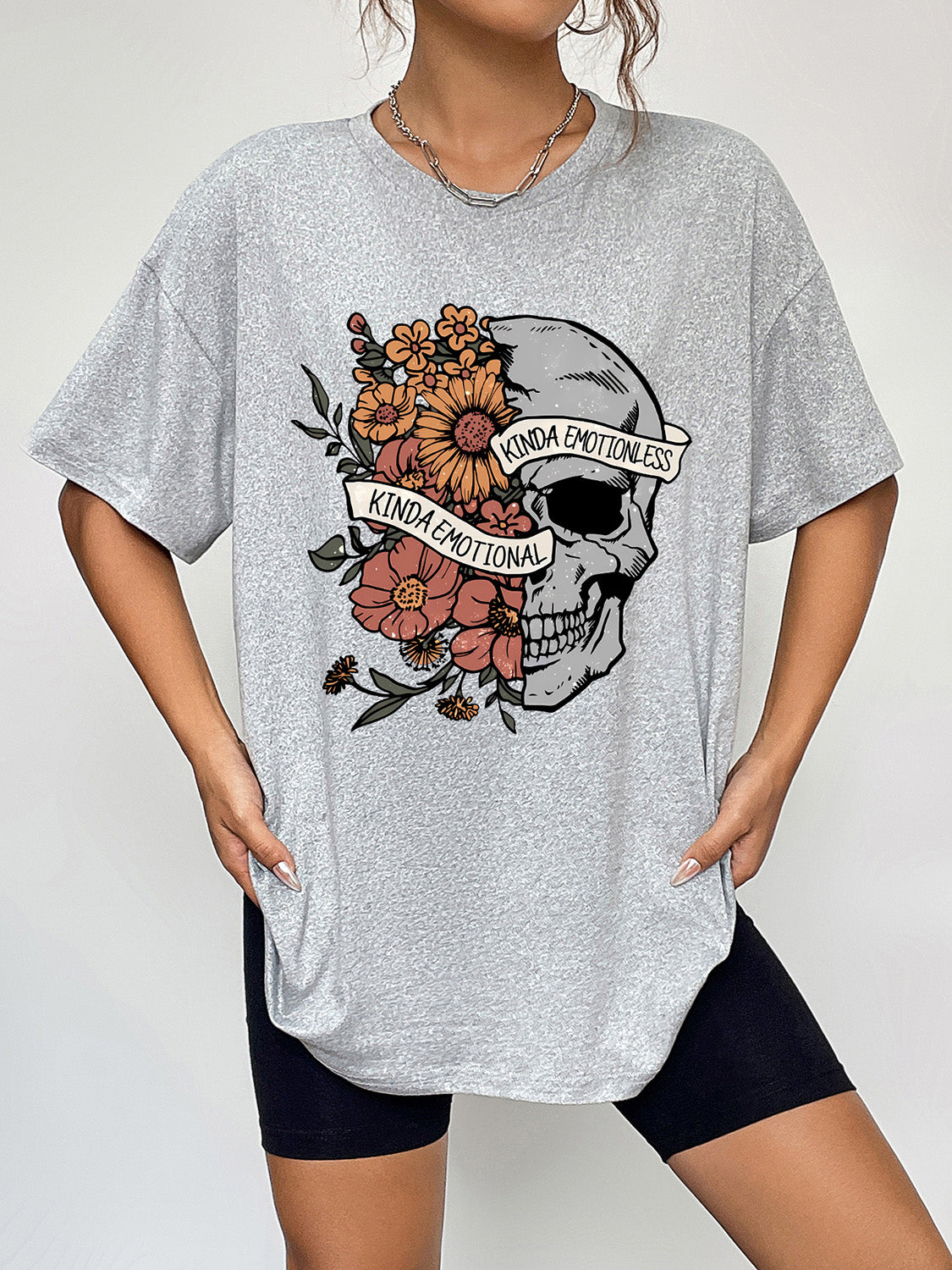 Rae Round Neck Short Sleeve Graphic T-Shirt