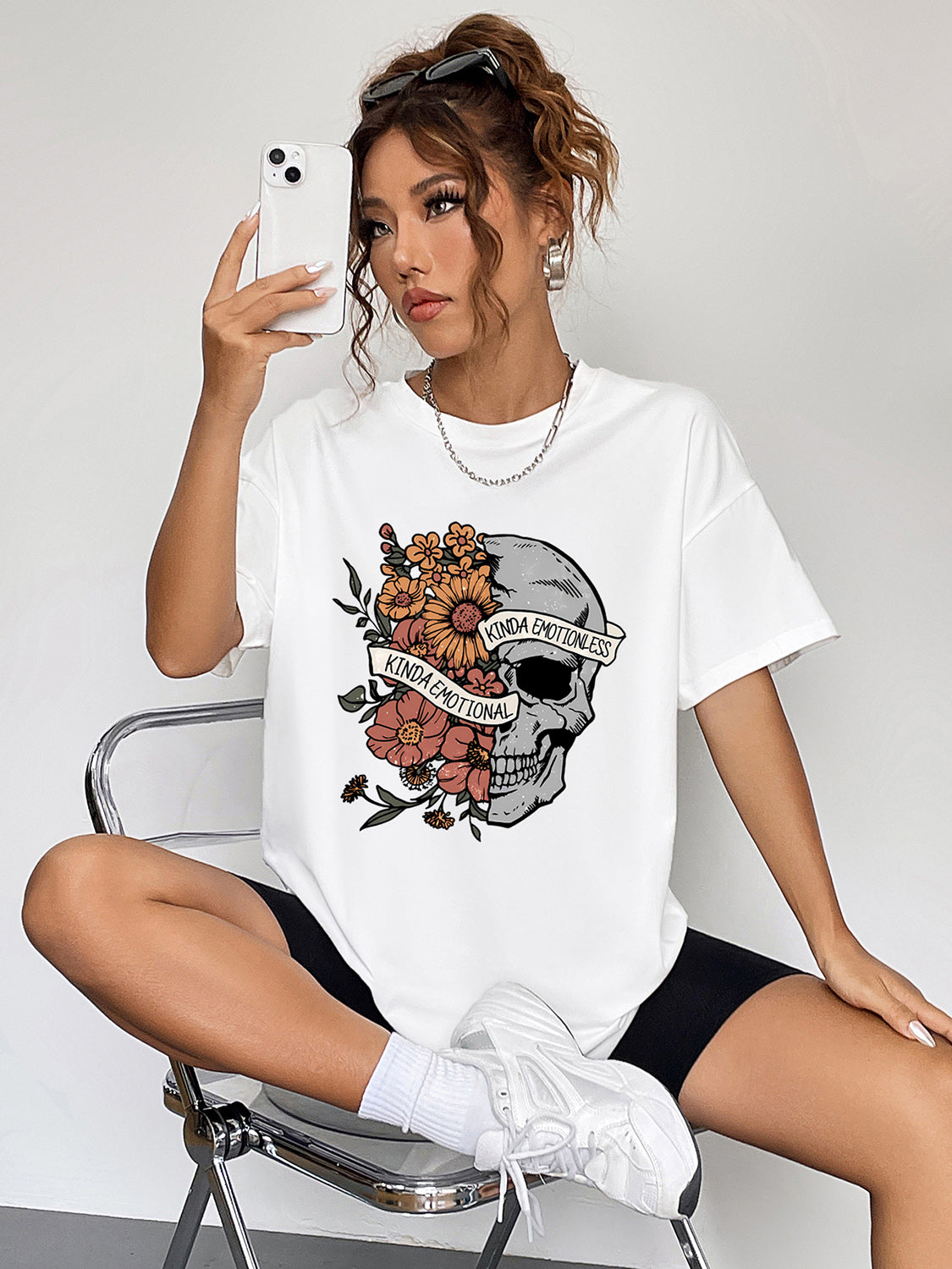 Rae Round Neck Short Sleeve Graphic T-Shirt