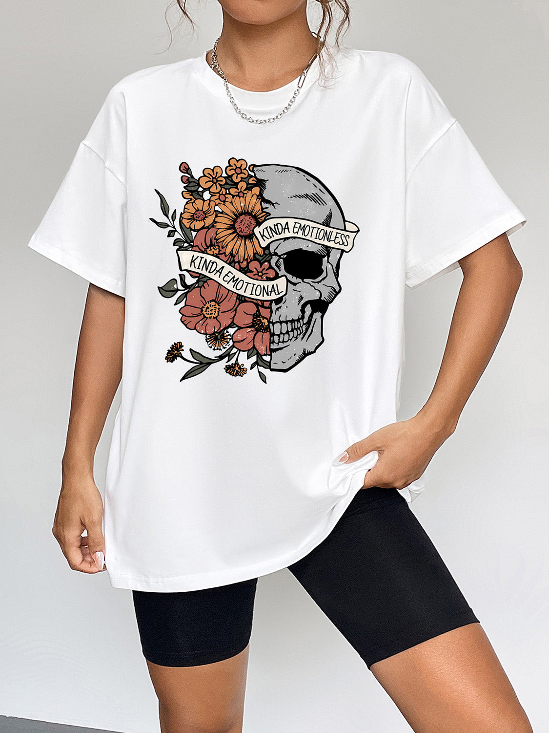 Rae Round Neck Short Sleeve Graphic T-Shirt